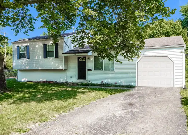 Property at 3208 Sundale Rd, Columbus, OH, 43232, 3 beds, 1 bath, [object Object]