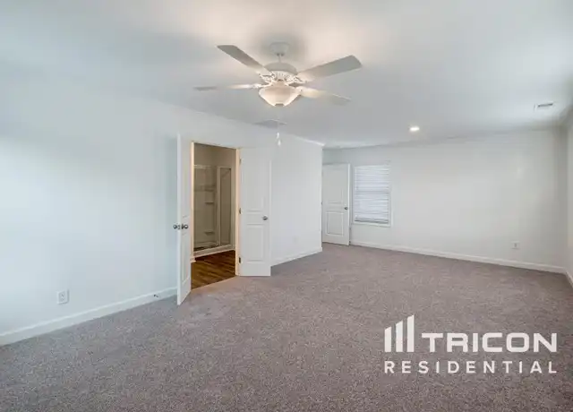 Property at 124 E Ridge Way, Woodstock, GA, 30188, 3 beds, 2.5 baths, [object Object]