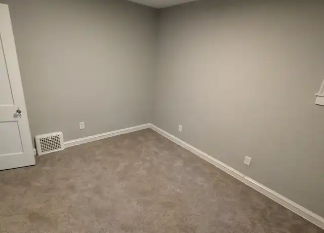 Property at 4522 Rainbow Rd, Cleveland, OH, 44121, 3 beds, 1.5 baths, [object Object]
