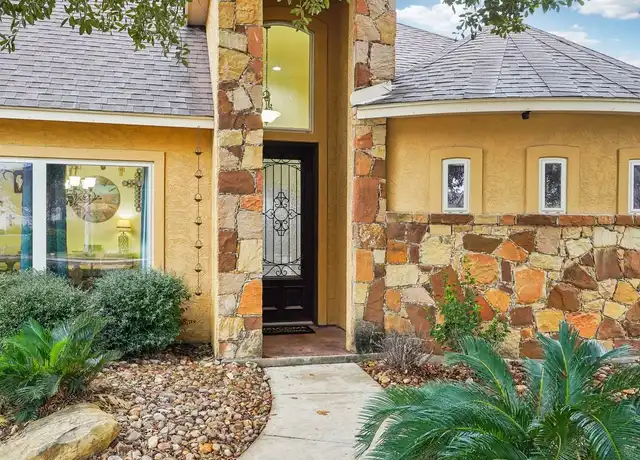 Property at 2622 Fairwood Dr, New Braunfels, TX, 78132, 3 beds, 2.5 baths, [object Object]