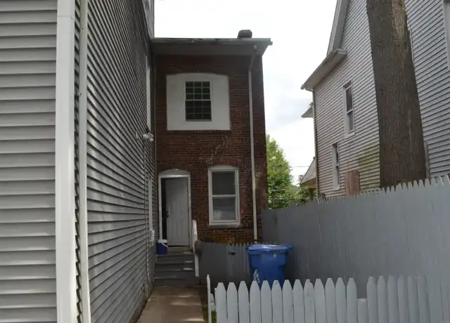 Property at 255 Walnut St Unit 4, Waterbury, CT, 06704, 2 beds, 1 bath, [object Object]