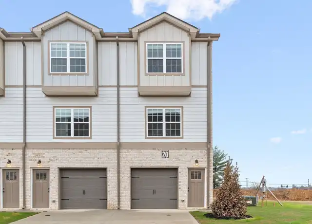 Property at 3350 Allen Rd Unit 19 D, Clarksville, TN, 37042, 3 beds, 3.5 baths, [object Object]