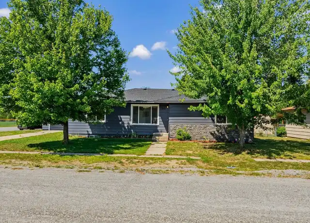 Property at 170 10th St, Priest River, ID, 83856, 3 beds, 2 baths, [object Object]