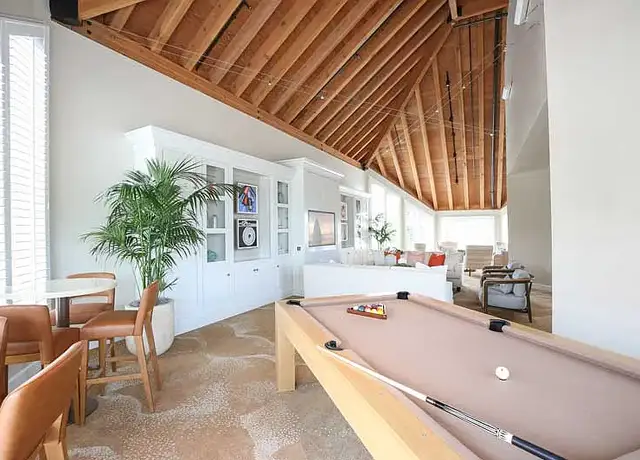 Photo of 200 Promontory Dr W, Newport Beach, CA 92660
