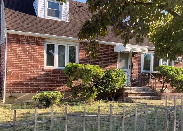 Property at 63 I U Willets Rd, Albertson, NY, 11507, 4 beds, 2 baths, [object Object]