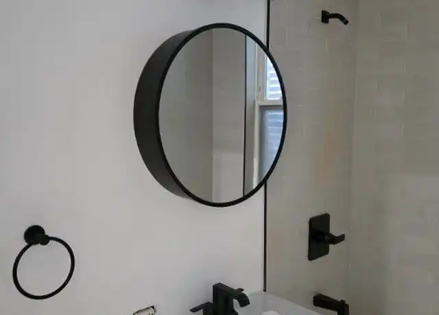 Property at 1311 W Ohio St Unit 1R, Chicago, IL, 60642, 2 beds, 1 bath, [object Object]