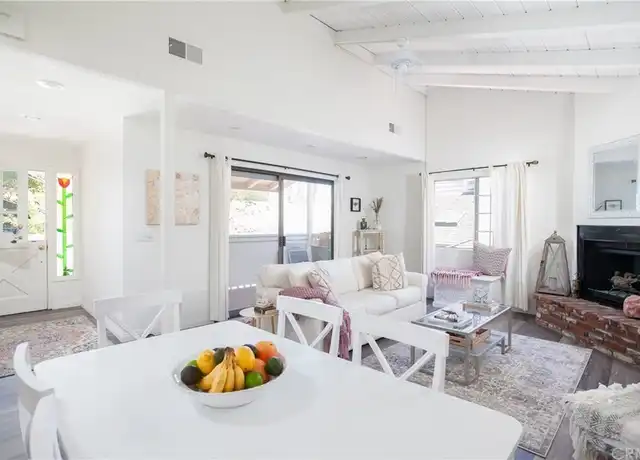 Property at 509 Goldenrod Ave Unit B, Corona Del Mar, CA, 92625, 2 beds, 2 baths, [object Object]