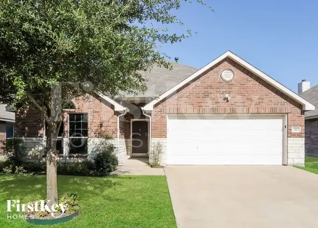 Property at 516 Trailblazer Rd, Forney, TX, 75126, 4 beds, 2 baths, [object Object]