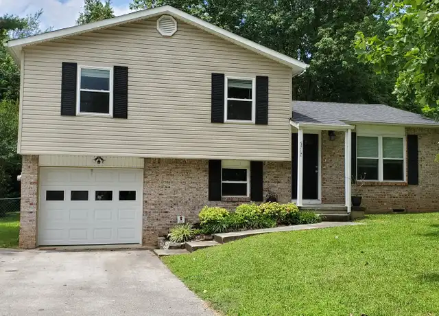 Property at 5717 Montina Rd, Knoxville, TN, 37912, 3 beds, 1.5 baths, [object Object]