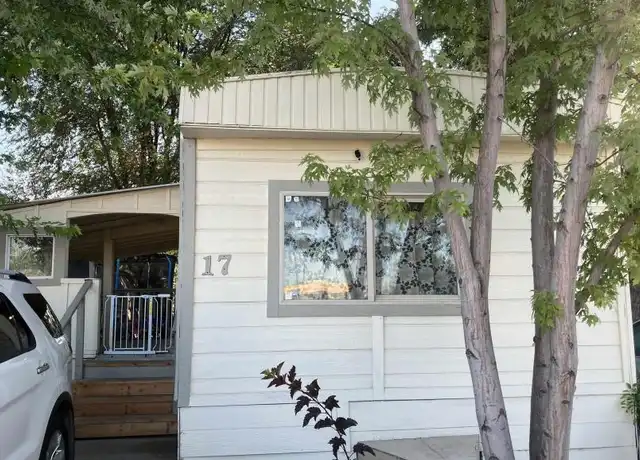 Property at 571 Caldwell Blvd, Nampa, ID, 83651, 2 beds, 1 bath, [object Object]