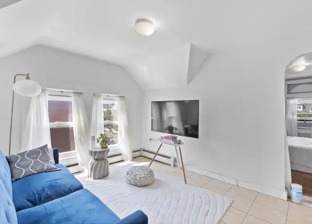 Property at 139 Shippen St #3, Weehawken, NJ, 07086, 1 bed, 1 bath, [object Object]