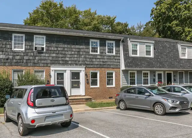 Property at 30 Forsyth St, Thomasville, NC, 27360, 2 beds, 1 bath, [object Object]