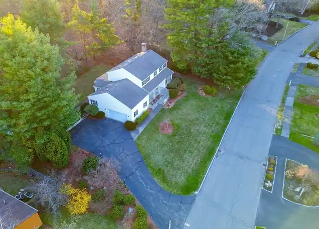 Property at 31 Coolidge Rd, Winchester, MA, 01890, 4 beds, 4 baths, [object Object]