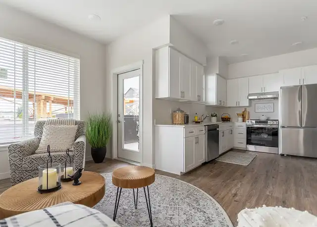 Property at East Town Crossing - 3002 Pioneer Way E, Puyallup, WA, 98372, 2 beds, 1.5-2 baths, [object Object]