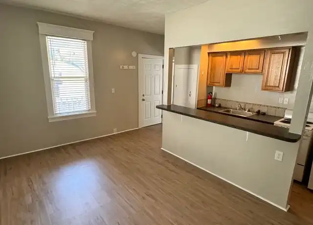 Property at 1624 W 6th Ave Unit 1, Spokane, WA, 99204, 1 bed, 1 bath, [object Object]
