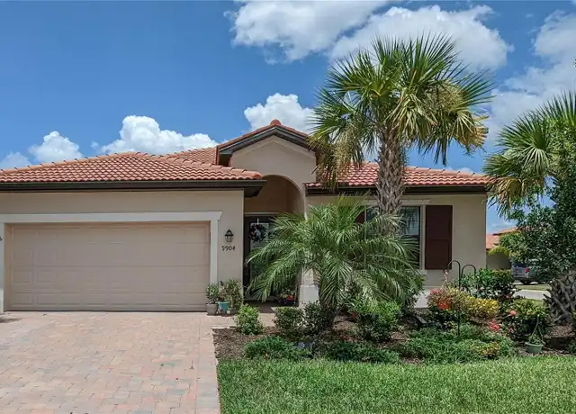 Property at 9904 Hilltop Dr, Venice, FL, 34292, 3 beds, 2 baths, [object Object]