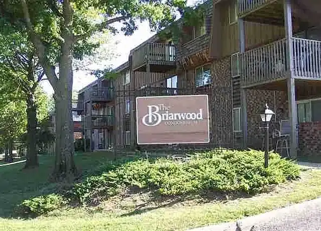 Property at Briarwood Condominiums - 3121 SW Macvicar Ave, Topeka, KS, 66605, 1-2 bed, 1-1.5 bath, [object Object]