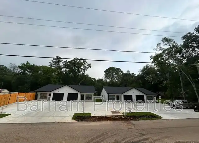 Property at 318 W California St Unit 102, Nacogdoches, TX, 75965, 3 beds, 2 baths, [object Object]