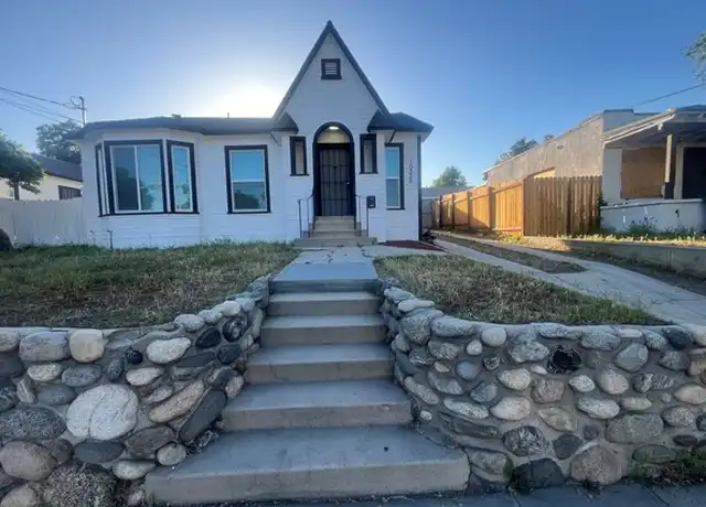 Property at 10322 Plainview Ave, Tujunga, CA, 91042, 2 beds, 1 bath, [object Object]