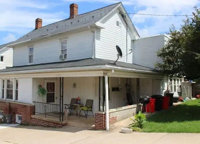 Property at 8 Henrietta St, Red Lion, PA, 17356, 1 bed, 1 bath, [object Object]