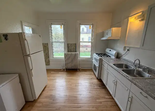 Property at 2758 N 10th St #2760, Milwaukee, WI, 53206, 3 beds, 1 bath, [object Object]