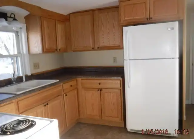 Property at 513 N Oak Ave Unit 1/2, Owatonna, MN, 55060, 2 beds, 1 bath, [object Object]
