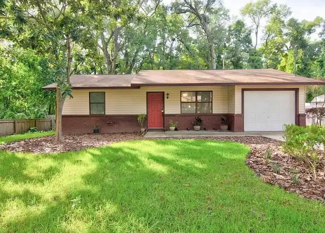Property at 11907 NW 147th Pl, Alachua, FL, 32615, 2 beds, 1 bath, [object Object]