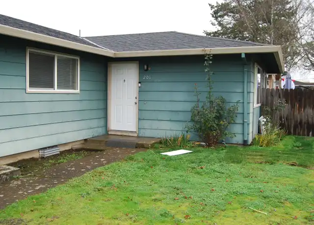 Property at 201 E 7th St, Newberg, OR, 97132, 2 beds, 1 bath, [object Object]