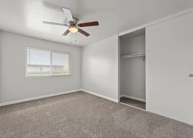 Property at 405 Grand Canyon Blvd, Reno, NV, 89502, 2 beds, 1 bath, [object Object]