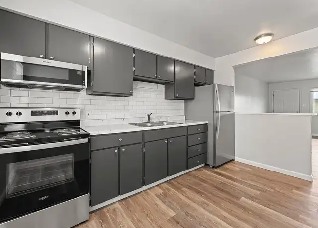 Property at 405 Grand Canyon Blvd, Reno, NV, 89502, 2 beds, 1 bath, [object Object]