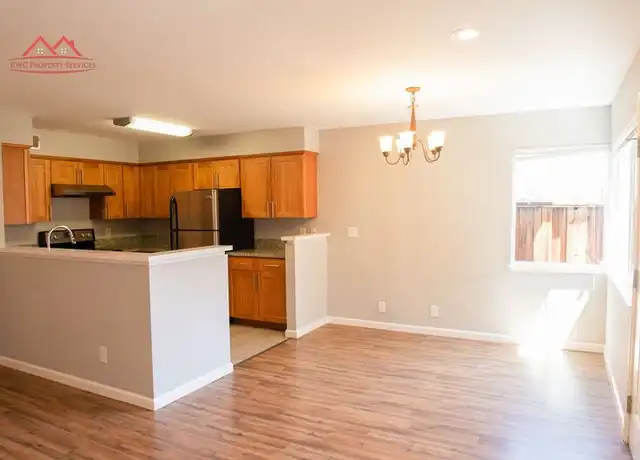 Property at 1824 El Parque Ct Unit C, San Mateo, CA, 94403, 1 bed, 1 bath, [object Object]