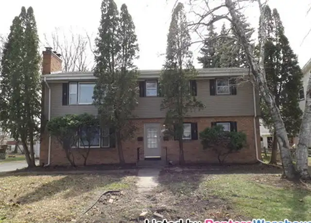 Property at 517 W 74th St, Minneapolis, MN, 55423, 3 beds, 1 bath, [object Object]