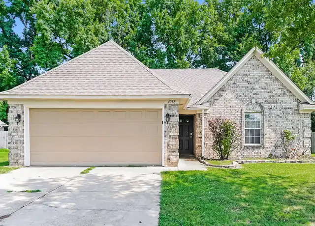 Property at 4258 Ravenwood Dr N, Horn Lake, MS, 38637, 3 beds, 2 baths, [object Object]
