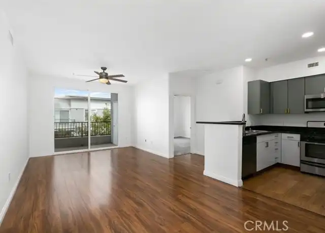 Property at 1801 E Katella Ave #4076, Anaheim, CA, 92805, 2 beds, 2 baths, [object Object]