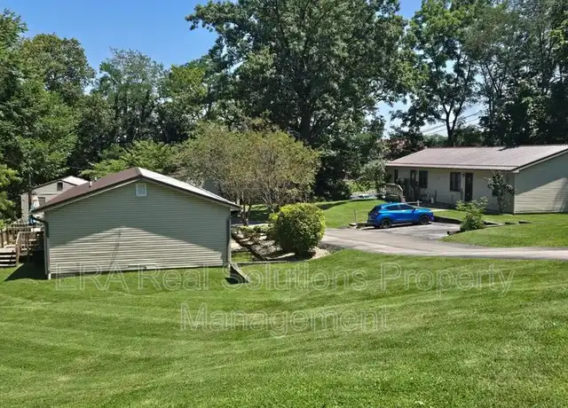 Property at 434 S West St, Hillsboro, OH, 45133, 1 bed, 1 bath, [object Object]