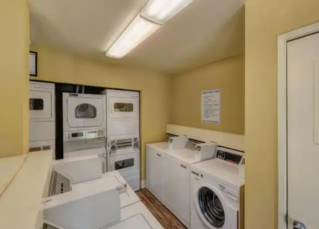 Property at 101 Canyon Terrace Ln, Folsom, CA, 95630, 1 bed, 1 bath, [object Object]