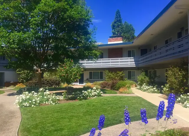 Photo of 1101 Noel Dr, Menlo Park, CA 94025