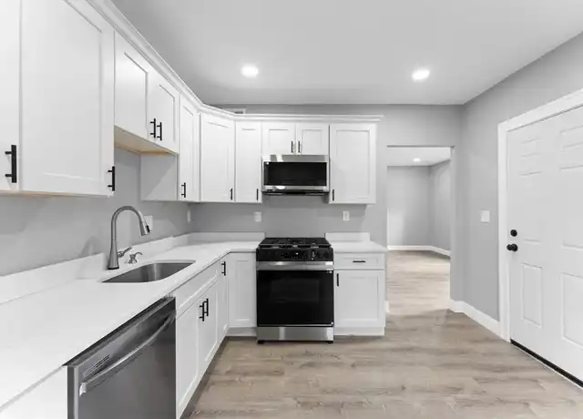 Property at 25 Martland Ave Unit 1, Brockton, MA, 02301, 3 beds, 1 bath, [object Object]