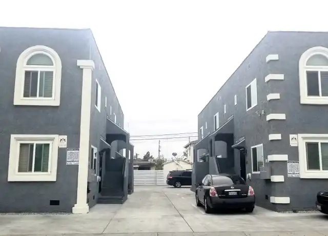 Property at 2443 Palm Pl Unit 2441 1/4, Huntington Park, CA, 90255, 1 bed, 1 bath, [object Object]