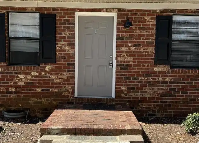 Property at 401 Tussey Rd, Lexington, NC, 27295, 2 beds, 1 bath, [object Object]