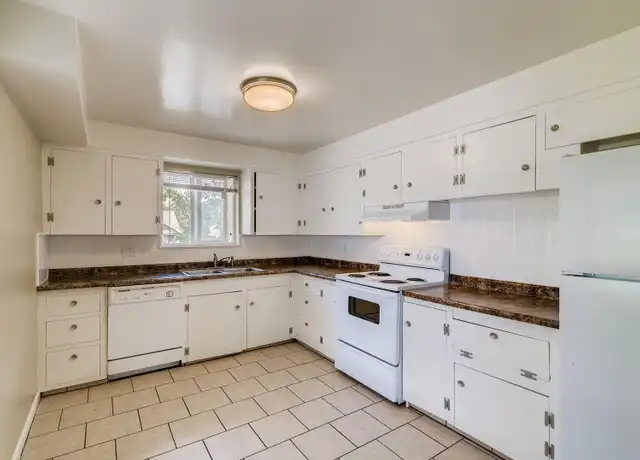 Property at 1224 12th St Unit 201, Greeley, CO, 80631, 3 beds, 1 bath, [object Object]