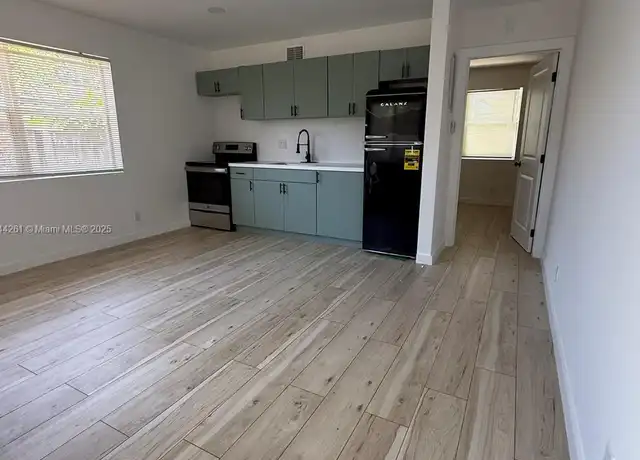 Property at 1827 N Dixie Hwy Unit 3, Fort Lauderdale, FL, 33305, 1 bed, 1 bath, [object Object]