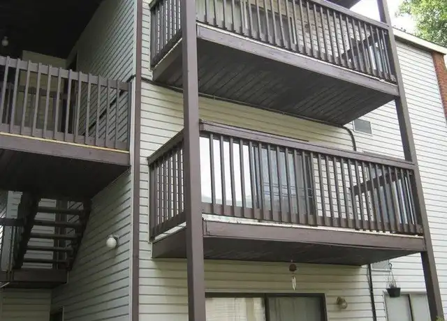 Property at 14 Wells Ct, Hampton, VA, 23666, 1 bed, 1 bath, [object Object]