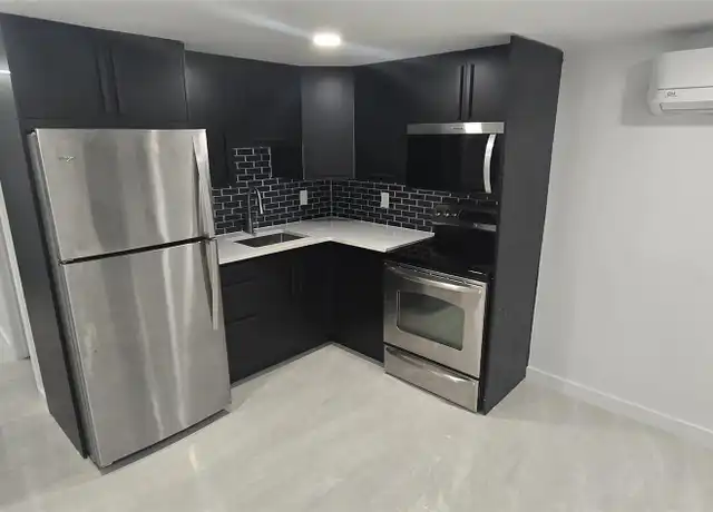 Property at 5310 SW 23rd Ter Unit 2, Fort Lauderdale, FL, 33312, 1 bed, 1 bath, [object Object]