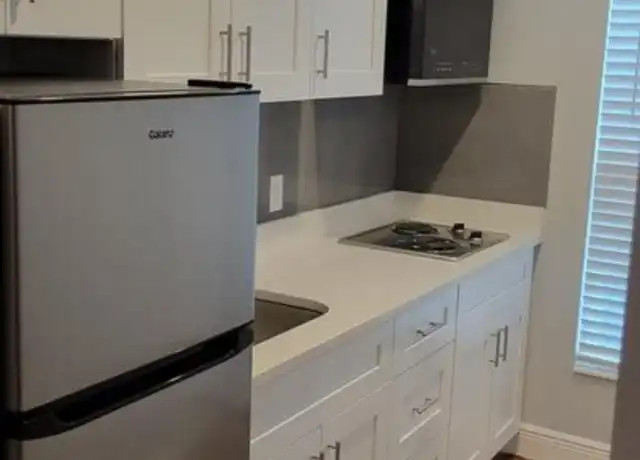 Property at 715 Palm Dr Unit 3, Orlando, FL, 32803, 0 beds, 1 bath, [object Object]