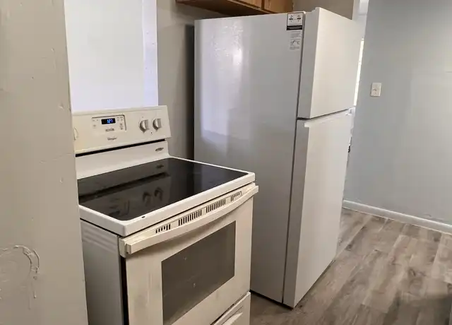 Property at 905 Thomas St Unit D36, Starke, FL, 32091, 3 beds, 1 bath, [object Object]
