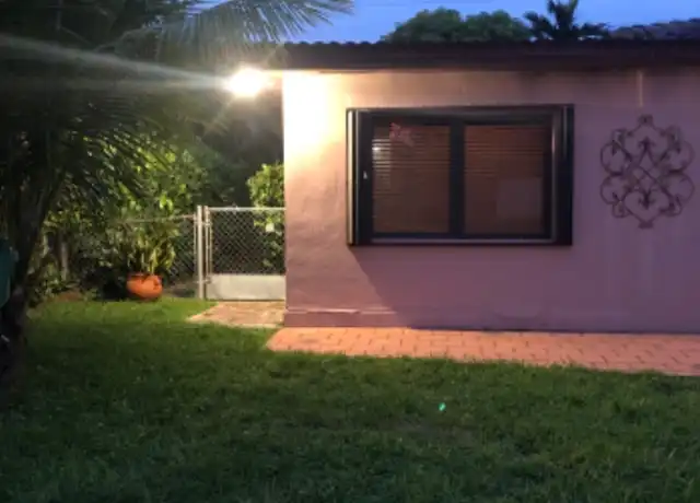 Property at 1715 SW 67th Ct, Miami, FL, 33155, 1 bed, 1 bath, [object Object]