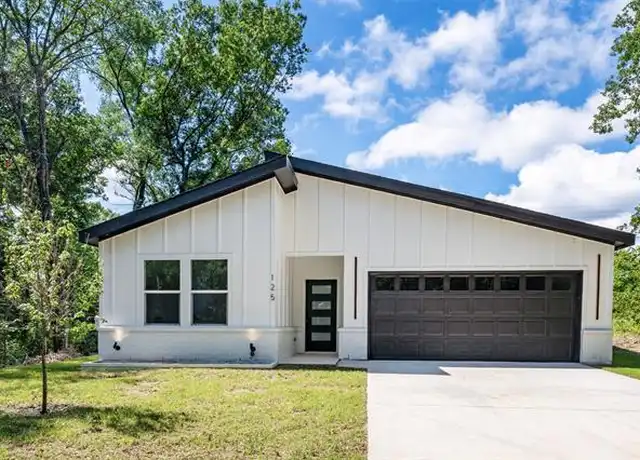Property at 125 Bluebonnet Dr, Gun Barrel City, TX, 75156, 3 beds, 2 baths, [object Object]