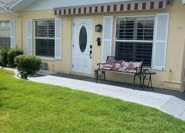 Property at 1014 Warwick Ct, Sun City Center, FL, 33573, 2 beds, 2 baths, [object Object]