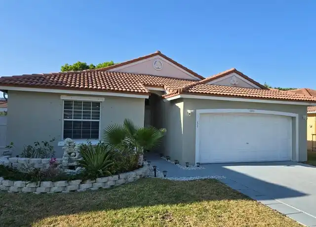 Property at 19231 SW 2nd St, Pembroke Pines, FL, 33029, 3 beds, 2 baths, [object Object]